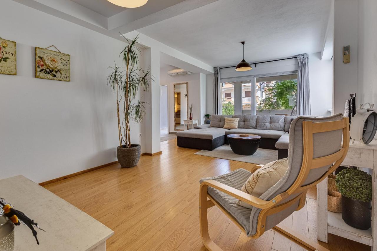 Apartments Juraj Petrčane Zewnętrze zdjęcie