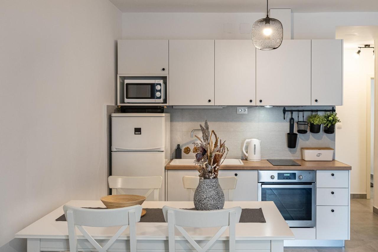 Apartments Juraj Petrčane Zewnętrze zdjęcie