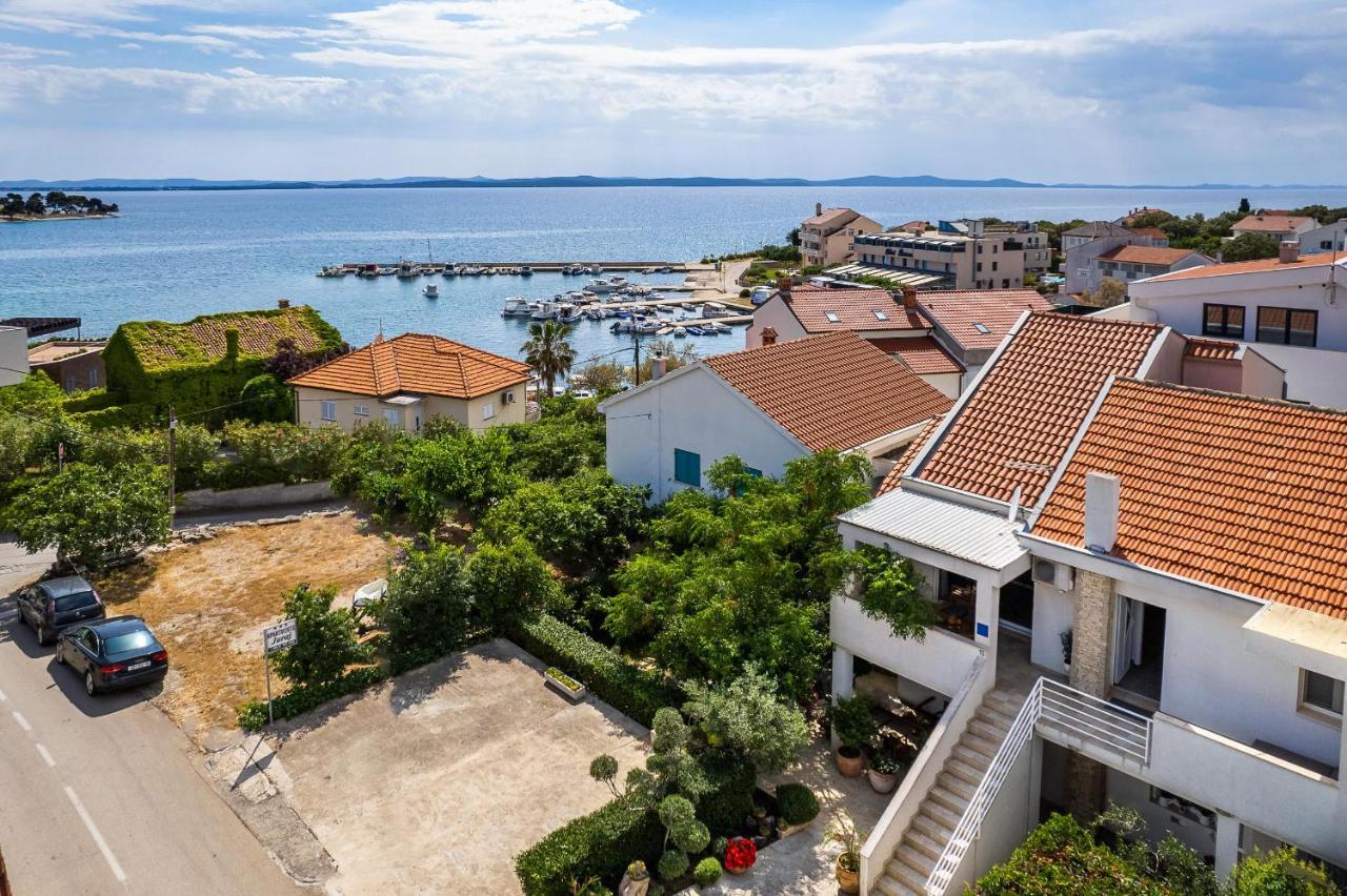 Apartments Juraj Petrčane Zewnętrze zdjęcie